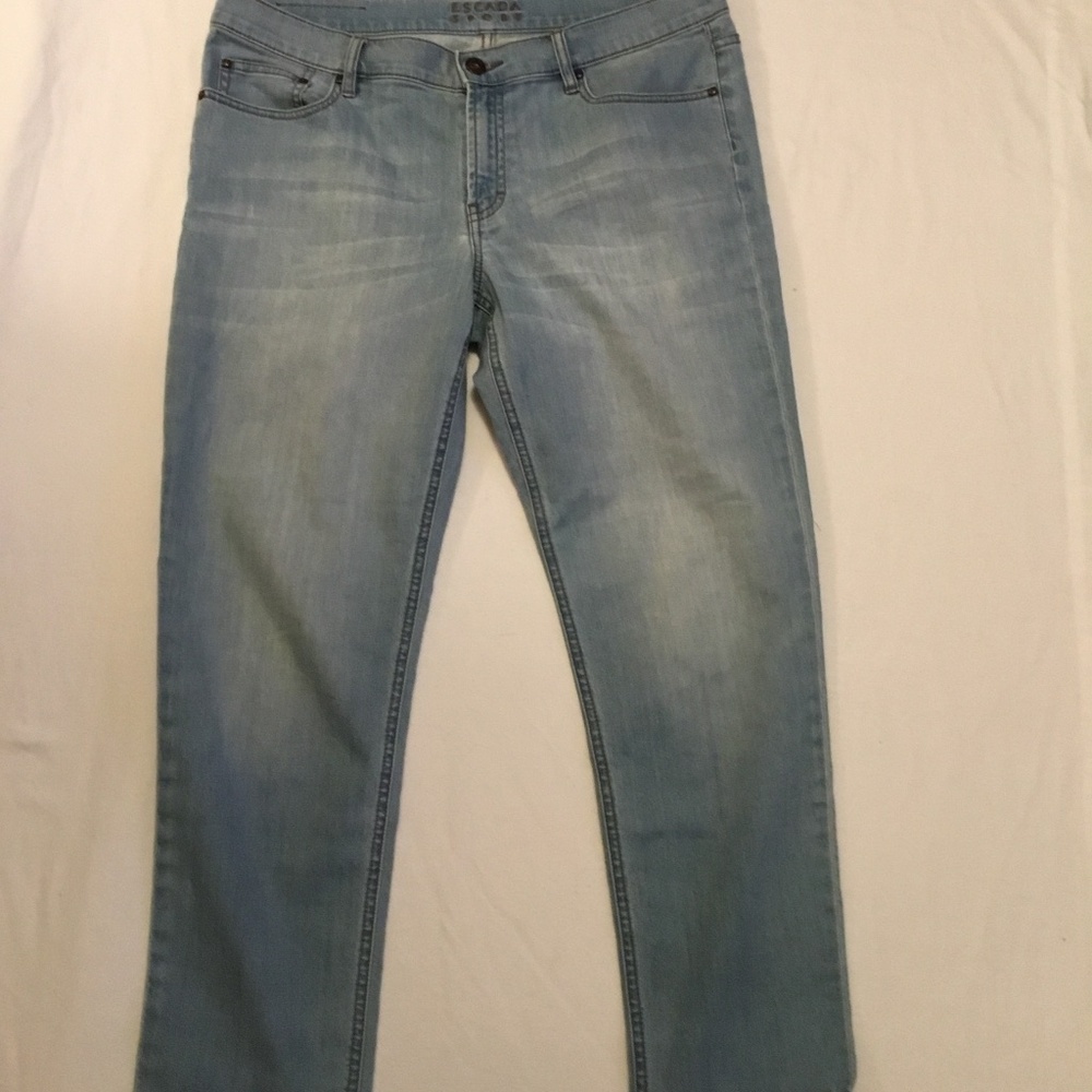 ESCADA sport light blue denim jeans - straight cut, regular fit, 5 pockets